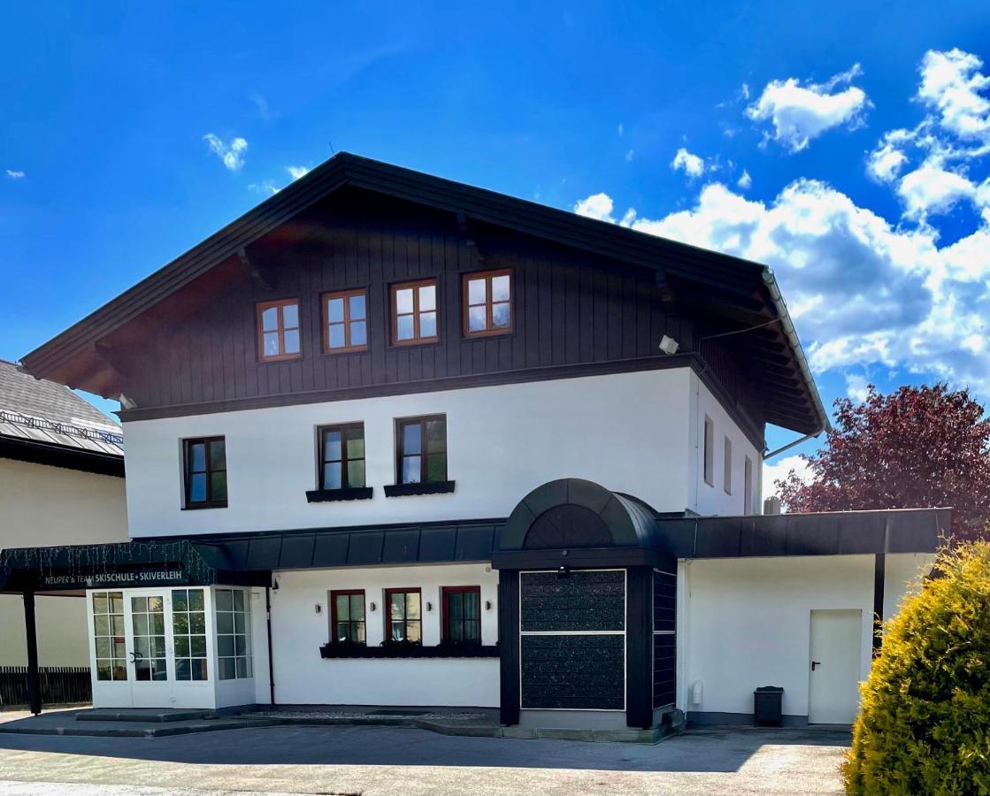 Moderne Ferienwohnung Hubert Neuper Im Zentrum Von バート・ミッテルンドルフ エクステリア 写真